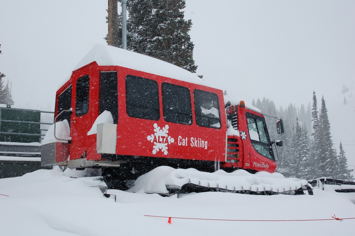 Snowcat Skiing And Skiing With Cats Ski Utah